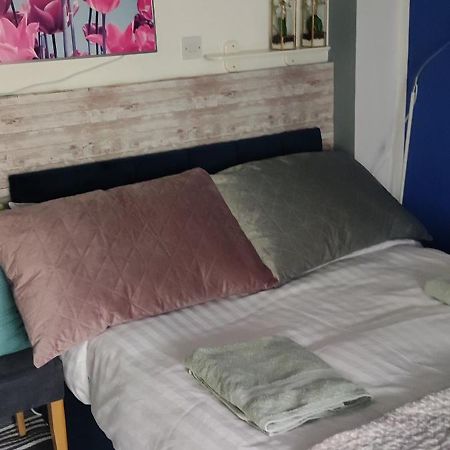 Joanna'S Studio , Key Locker By Whatsapp Own Entrance, Own Bathroom Youghal Exteriér fotografie