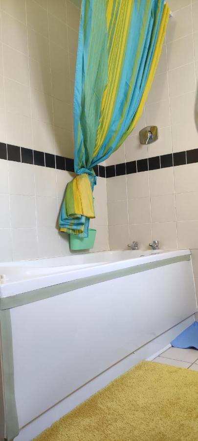 Joanna'S Studio , Key Locker By Whatsapp Own Entrance, Own Bathroom Youghal Exteriér fotografie